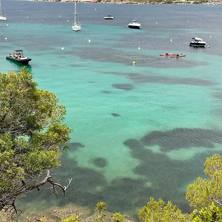 וילה Naim Esterel *