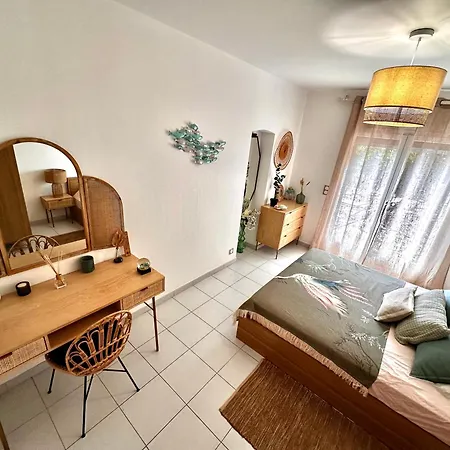 Naim Esterel Villa