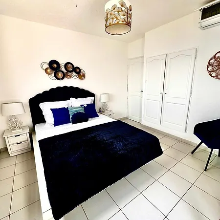 Naim Esterel וילה *