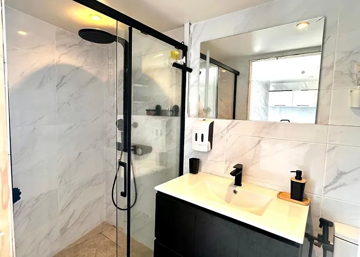 Naim Esterel Villa *