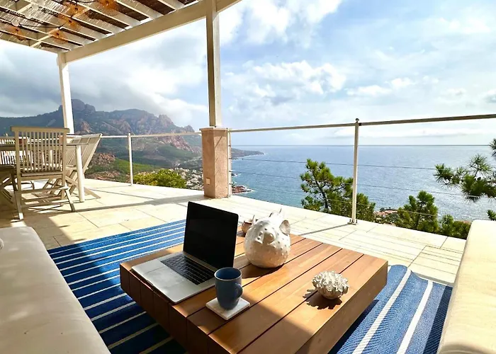 Villa Naim Esterel *